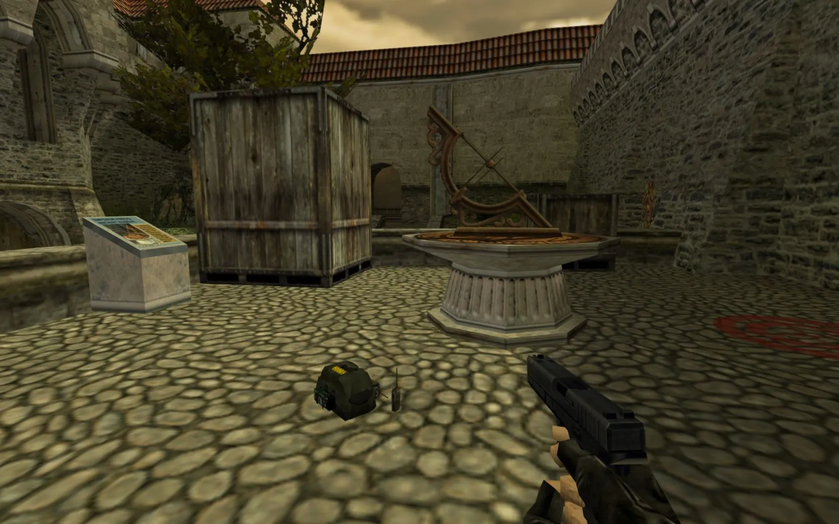 Модель v_ BackPack Partial reskin and hack для CS 1.6: p_ и w_ файлы, звуки, анимации осмотра — скриншот 12
