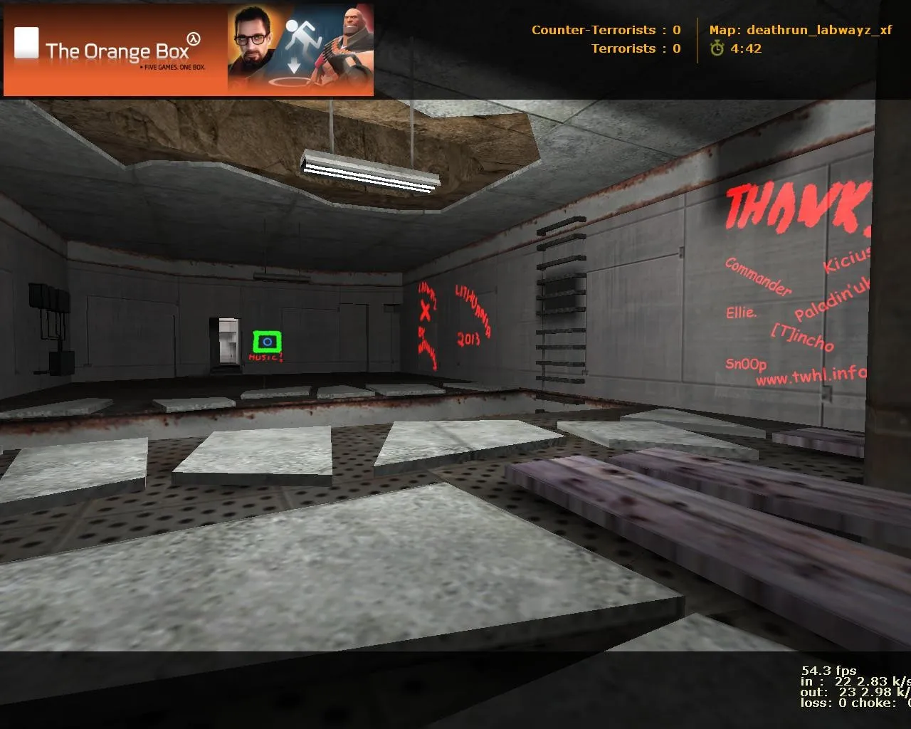 Скачать deathrun_labwayz_xf для CS 1.6: лабиринт ловушек, точки за терров и контроль раунда без лагов - Скриншот