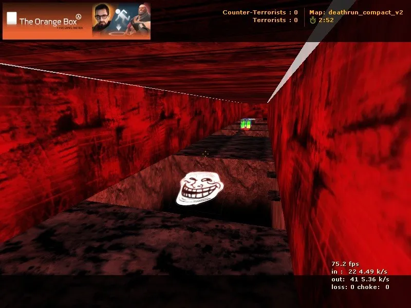 Скачать deathrun_compact_v2 для CS 1.6: тайминг ловушек, маршрут за CT/T и .nav для ботов - Скриншот