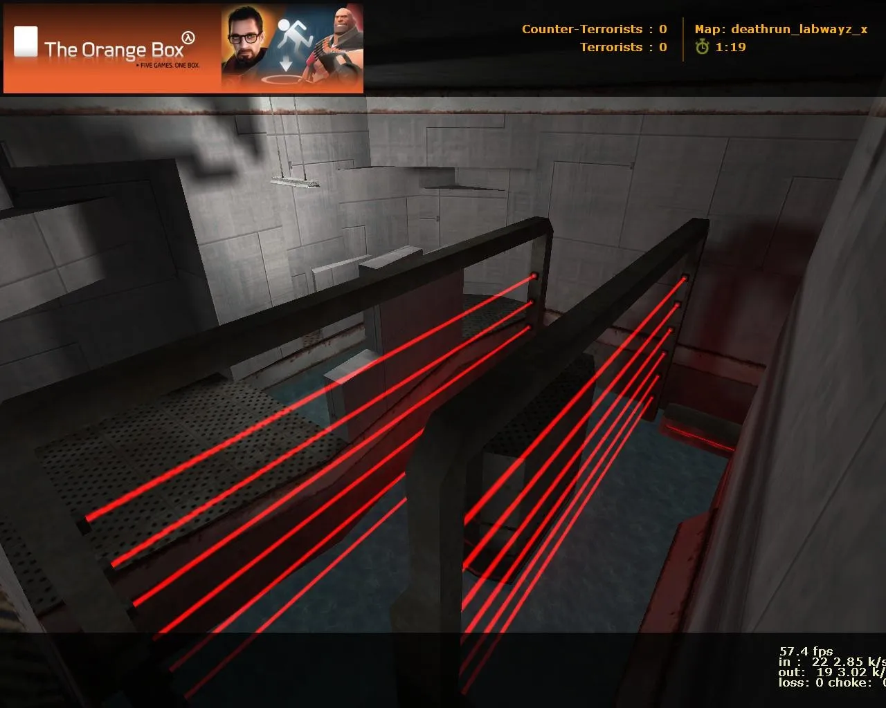Скачать deathrun_labwayz_x для CS 1.6: карта Deathrun, точки за команду, .nav для ботов и оптимизация - Скриншот