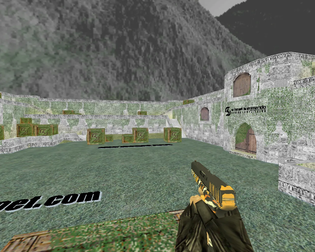 Скачать aim_sk_glock для CS 1.6: карта для тренировки аима, точки, боты, .nav и оптимизация - Скриншот