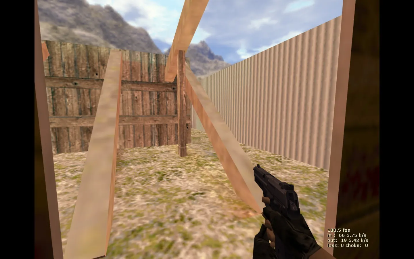 Скачать Карта de_west_pl для CS 1.6: Тактика и баланс сторон - Скриншот