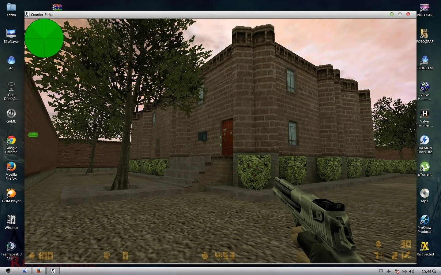 Скачать de_estate2014 для CS 1.6: тактика, точки, .nav и оптимизация wpoly/epoly - Скриншот