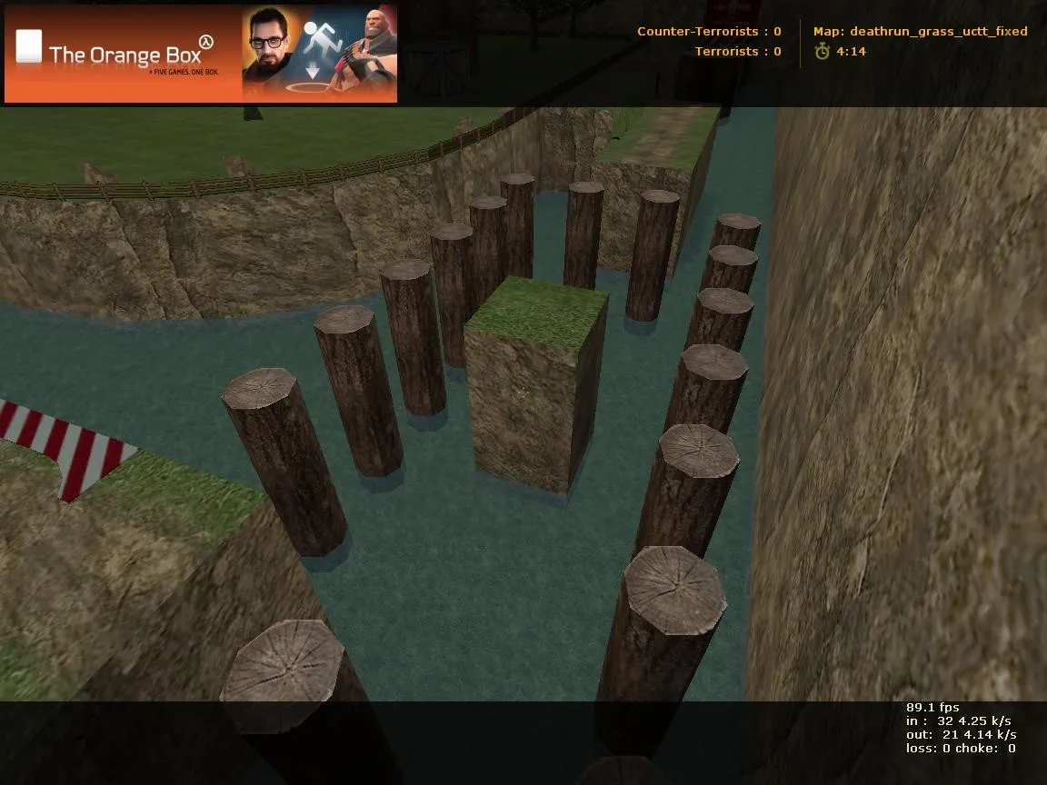 Скачать deathrun_grass_uctt_fixed для CS 1.6: точки, маршруты за CT/T и боты, оптимизация карты - Скриншот